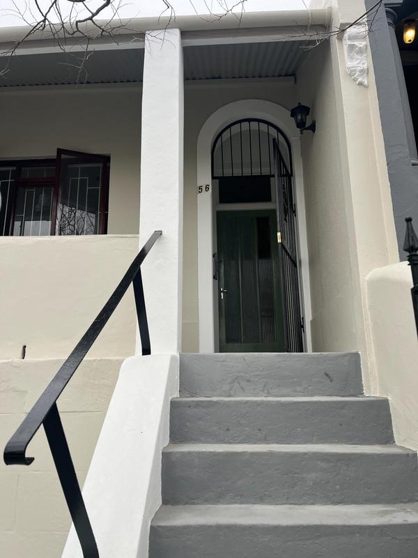 To Let 2 Bedroom Property for Rent in Woodstock Upper Western Cape